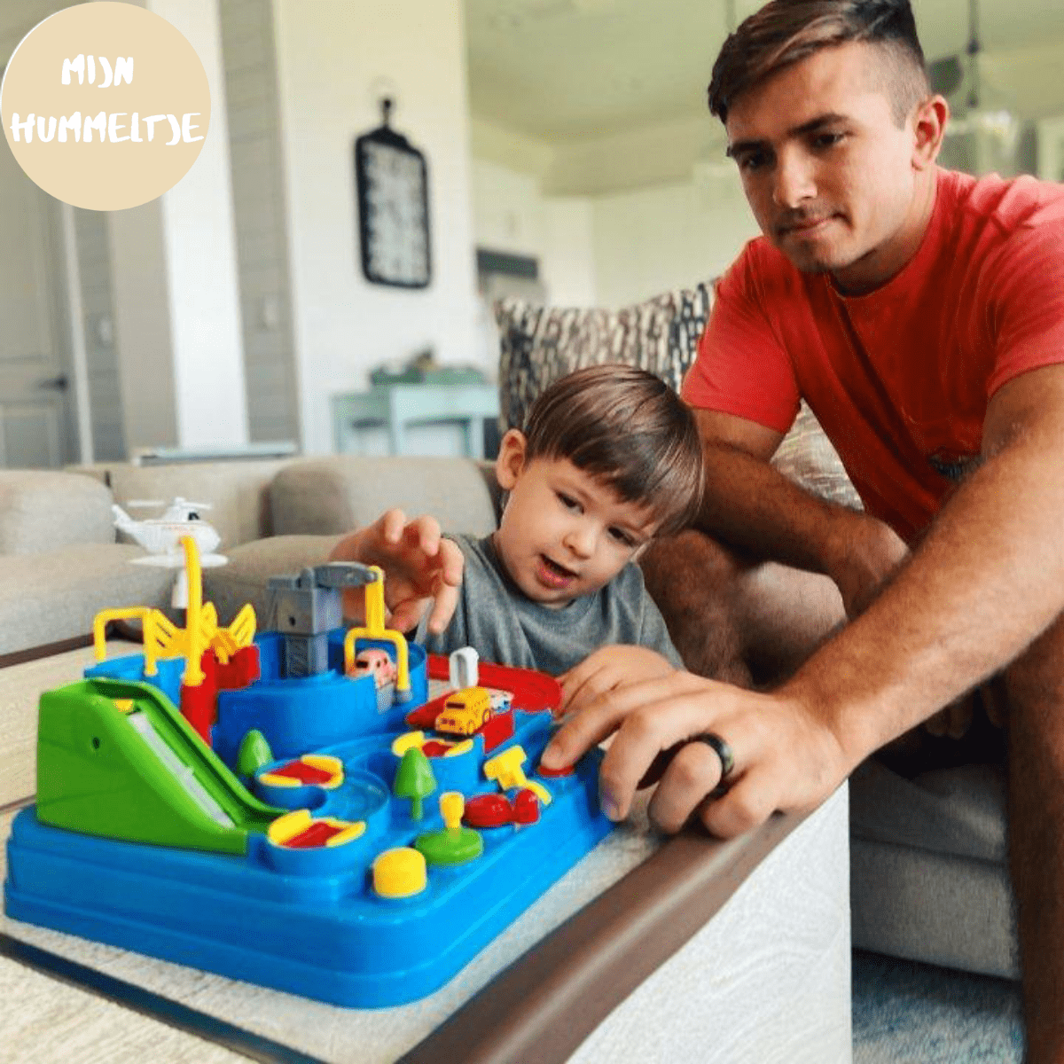 Norvo | Byeventyr – Interaktivt bylekesett med biler & kran for nysgjerrige oppdagere