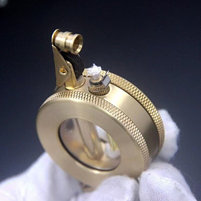 Norvo | CLASSIC TIME – Retro Metall Kerosin Lighter med Vintage Design