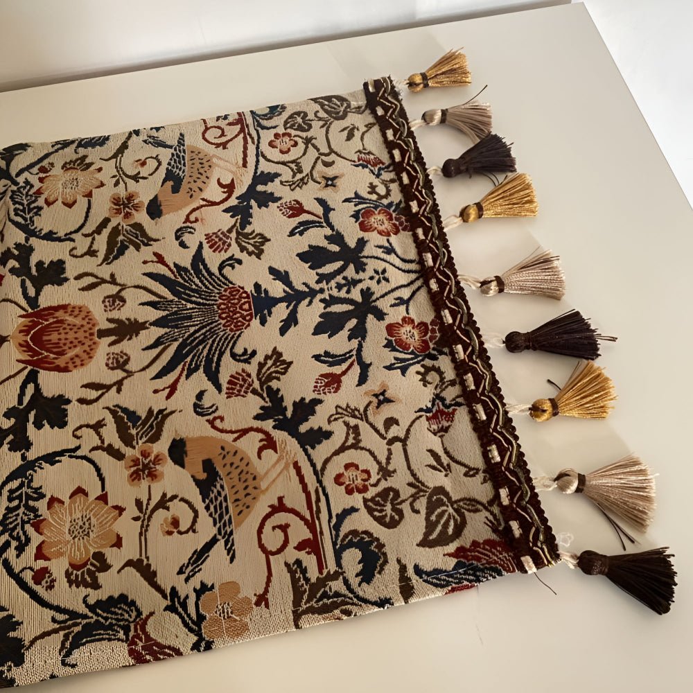 Norvo | EVERBLOOM LINENS – Elegant Duket med Blomster- og Fugl Jacquard Design