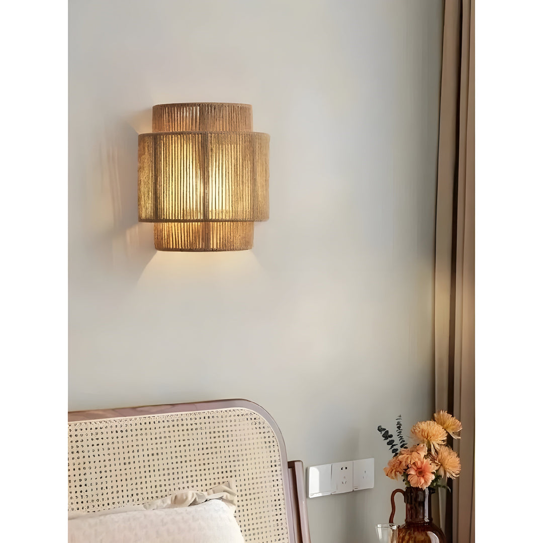 Norvo | Moderne Rattan Vevevegglampe - WeaveGlow