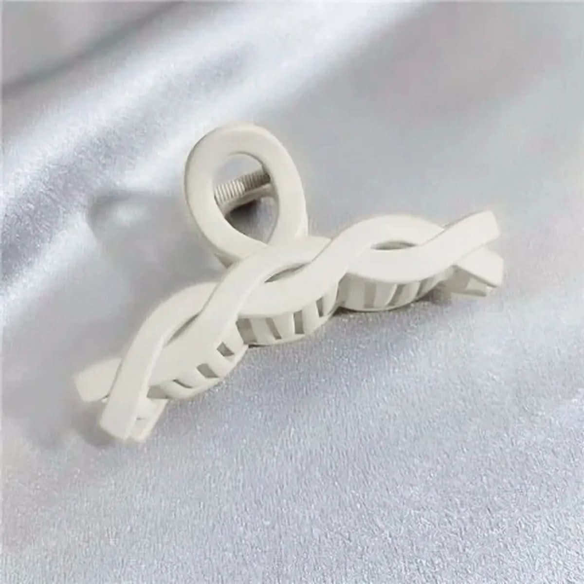 Norvo | Elegant hårklemme med sterkt hold for alle hårtyper