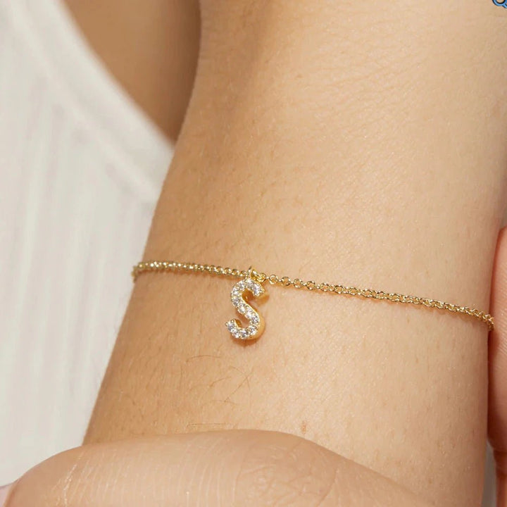 Norvo | Delikat Kjede Diamant Initial Armbånd
