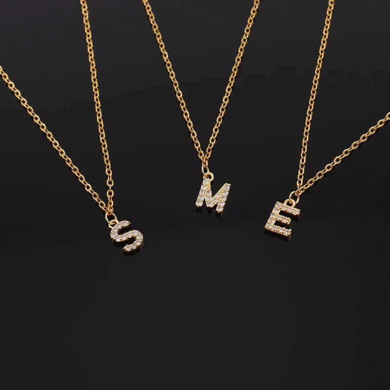 Norvo | Delikat Kjede Diamant Initial Armbånd