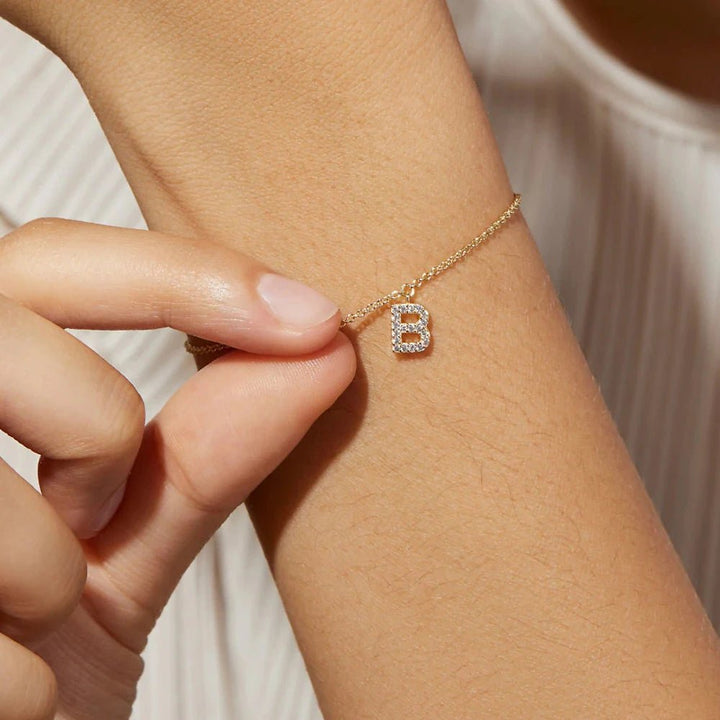 Norvo | Delikat Kjede Diamant Initial Armbånd