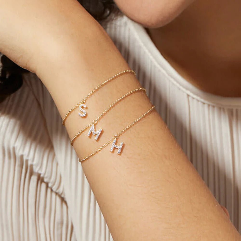 Norvo | Delikat Kjede Diamant Initial Armbånd