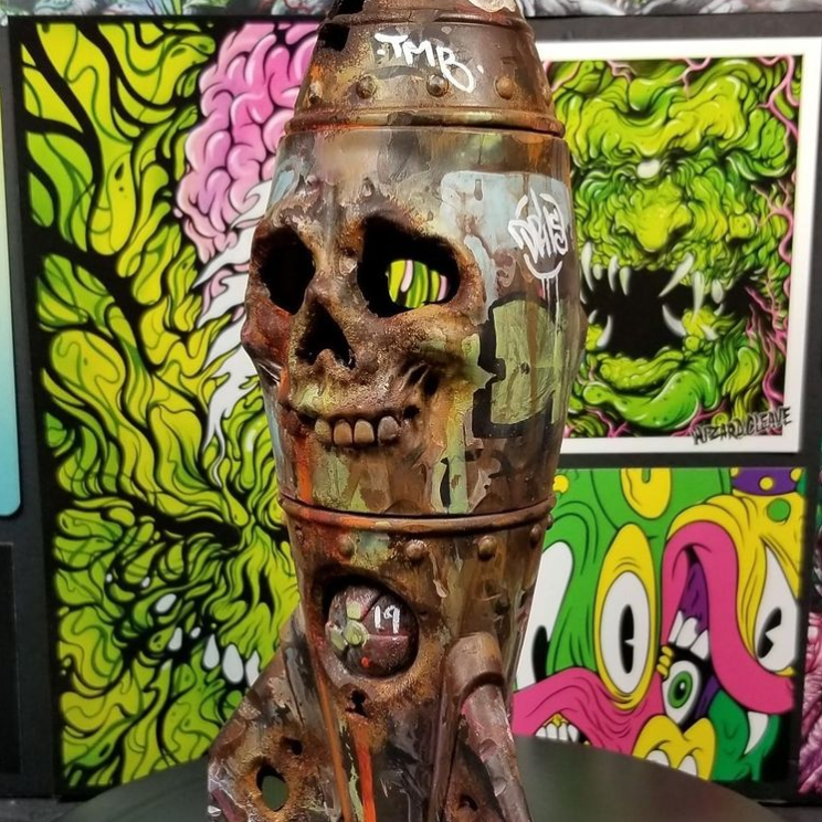 Norvo | The Skull Bomb - Lite Kjernekraft Hodeplagg Dekor