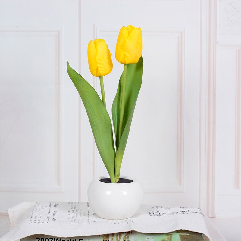 Norvo | Dekorativ LED Tulipan Bordlampe – Florima