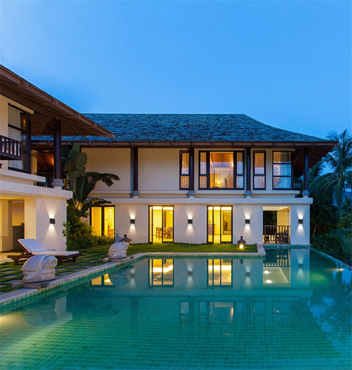 Norvo | Moderne vanntett LED vegglampe for innendørs og utendørs bruk | Stilig og energieffektiv belysning