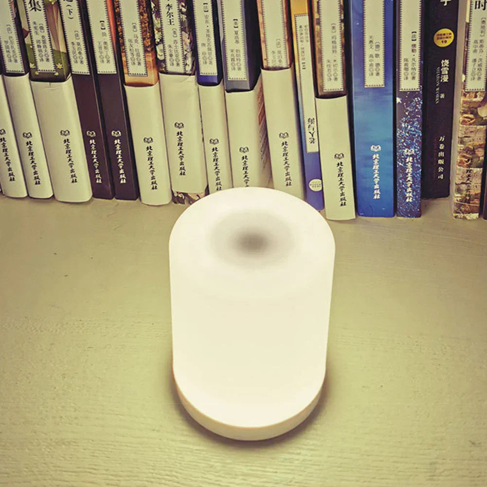 Norvo | Dimbar LED Bordlampe med USB-port - GlowEase