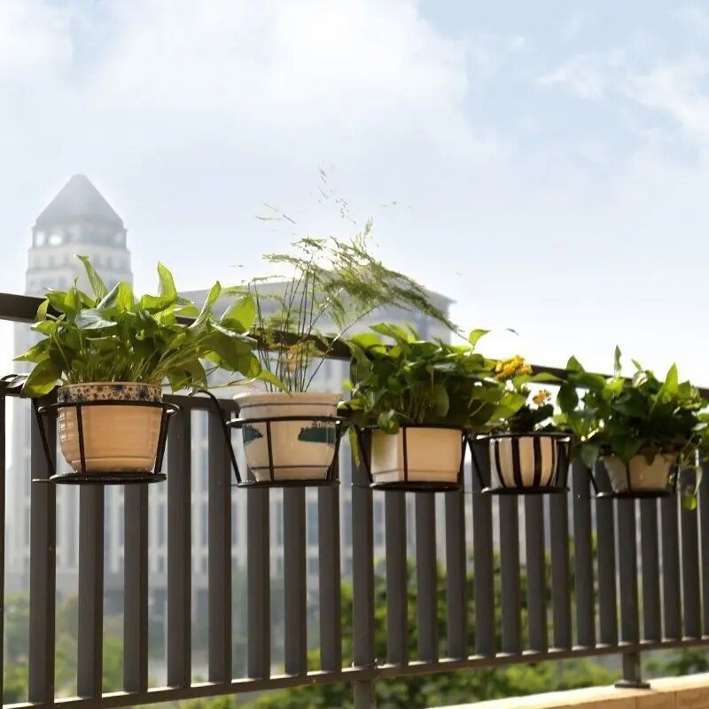 Norvo | Forvandle balkongen din - Hengende planter - Botanisk tilflukt