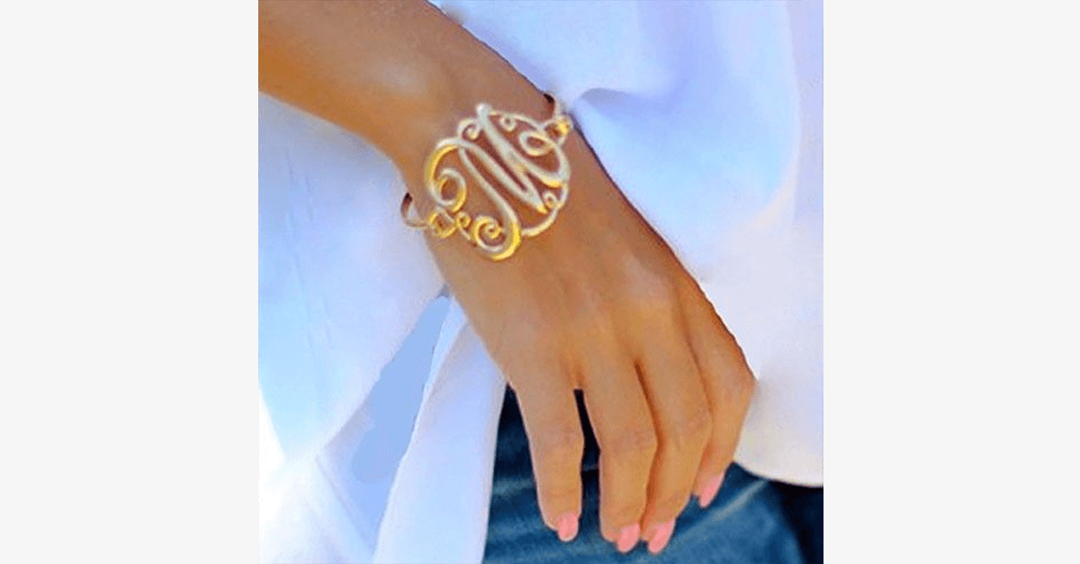 Norvo | Den Nye Trendy Monogram Initial Skrift Armbånd