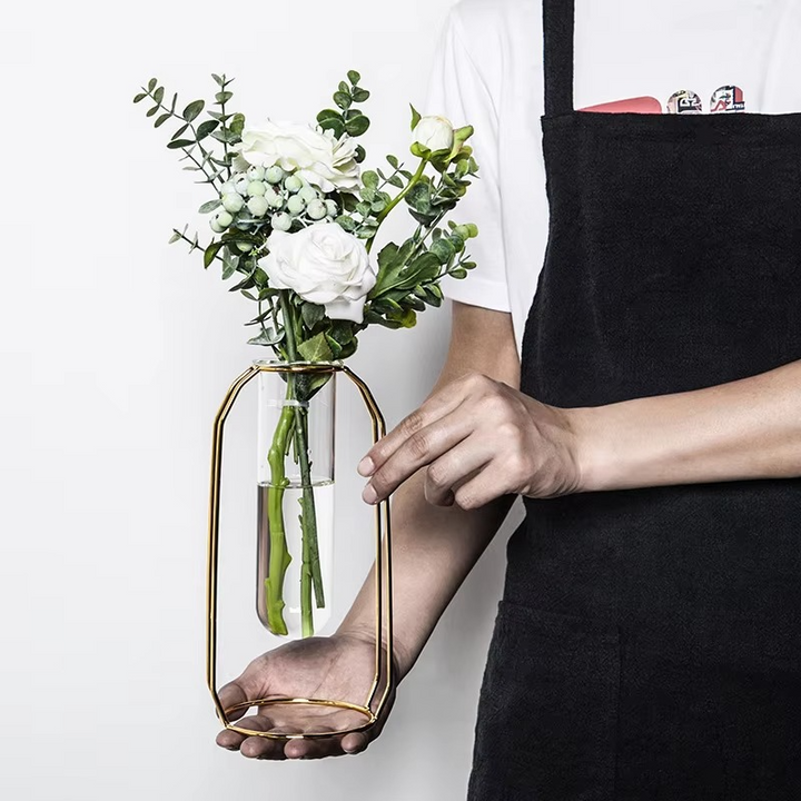 Elegant base for stylish flower arrangements Norvo