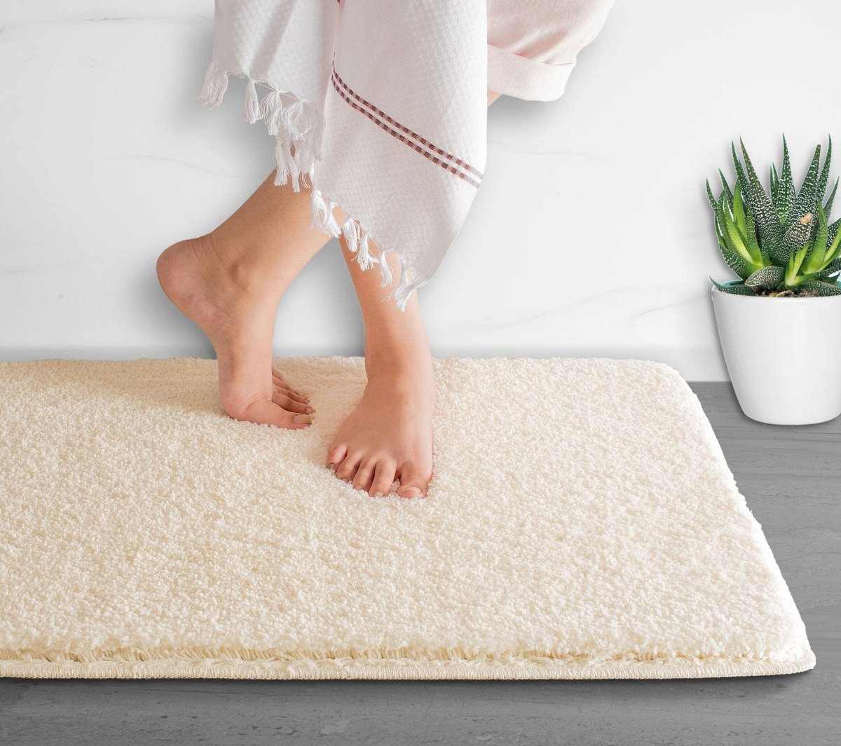 Norvo | Luxura UltraSoft Bade matte | Super-absorberende mikrofiber baderomsmatte med sklisikker bakside