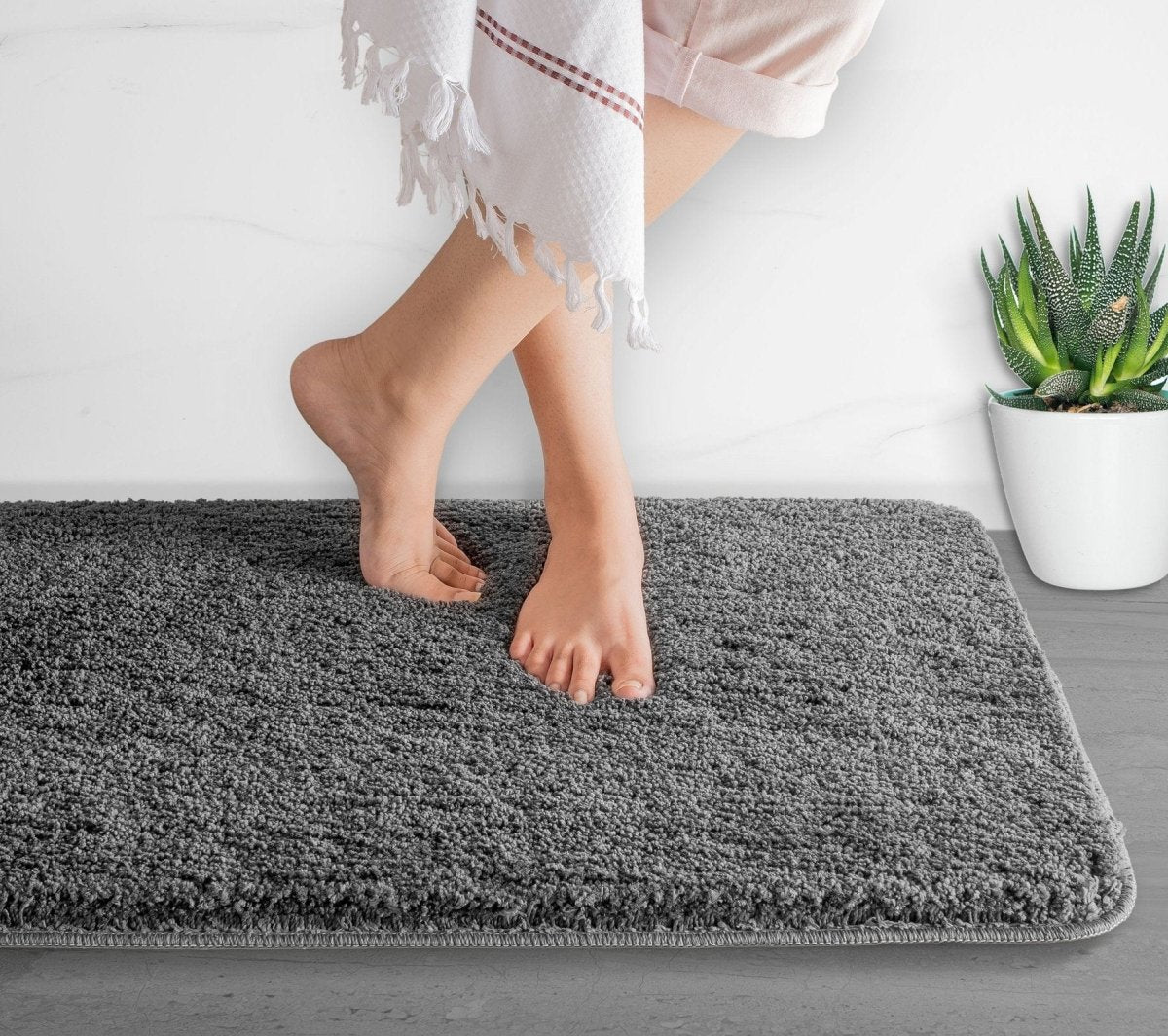 Norvo | Luxura UltraSoft Bade matte | Super-absorberende mikrofiber baderomsmatte med sklisikker bakside