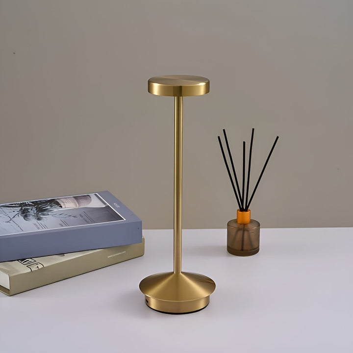 Norvo | Elegant Tarion Lampe – Trådløs LED med Berøringskontroll