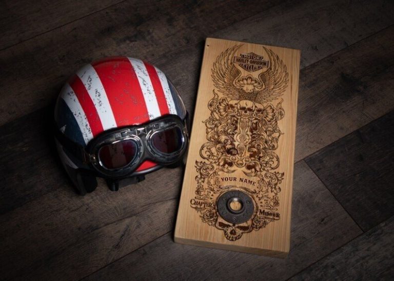 Norvo | Bearded Skull – Eagle Skull & Cross