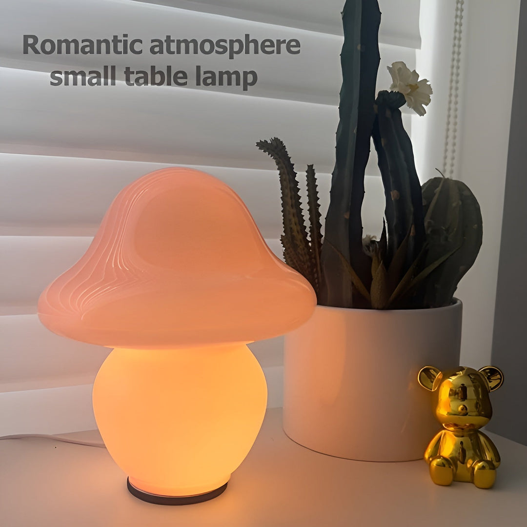Norvo | MushroomDream Lampe – Fortryllende Glassbelysning med Sopps mønster