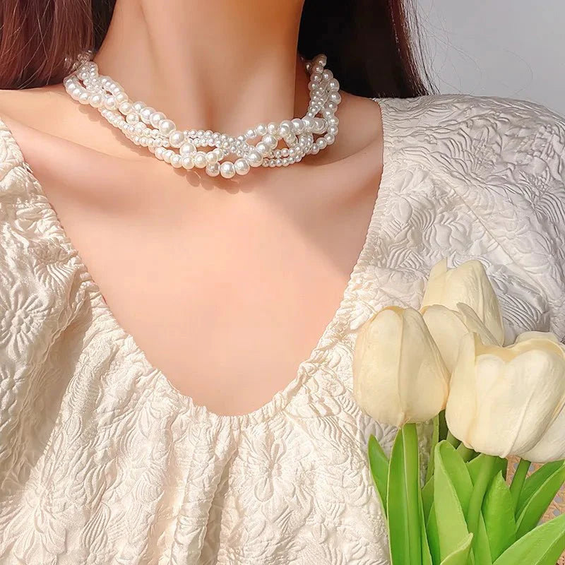 Norvo | Elegant Pearl Embrace Lagd Choker Halskjede