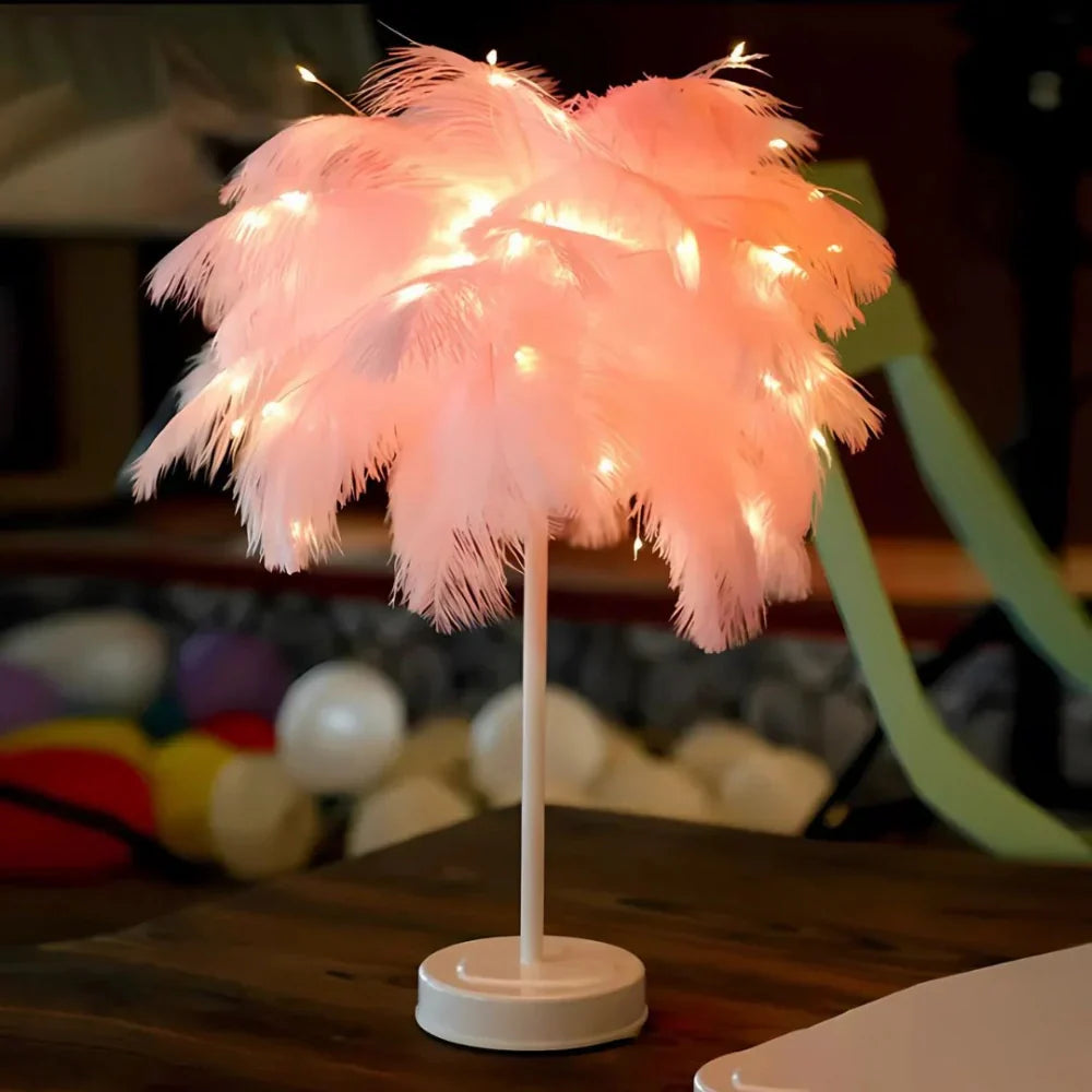 Norvo | Feather Shade Moderne Bordlampe