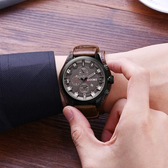 Norvo | Navigator Klokke - Stilig og Funksjonell