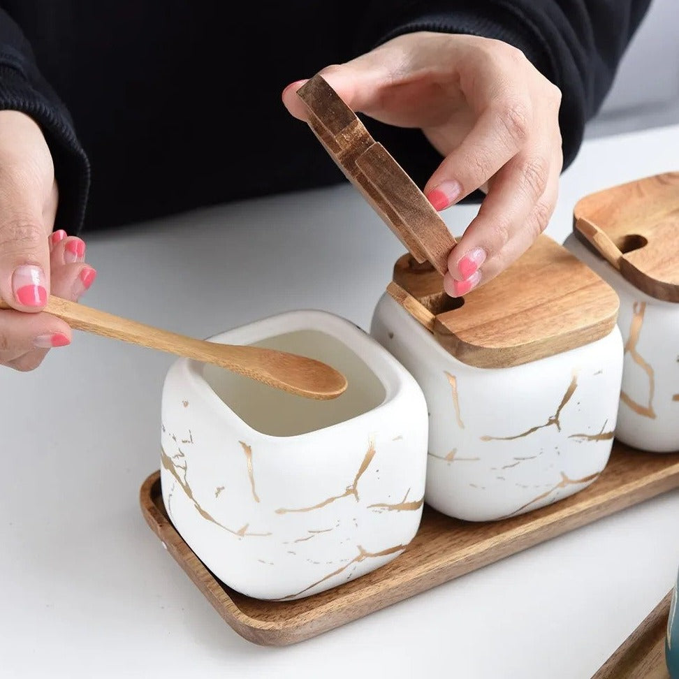 Norvo | Stilfull krydderoppbevaring med et kunstnerisk preg