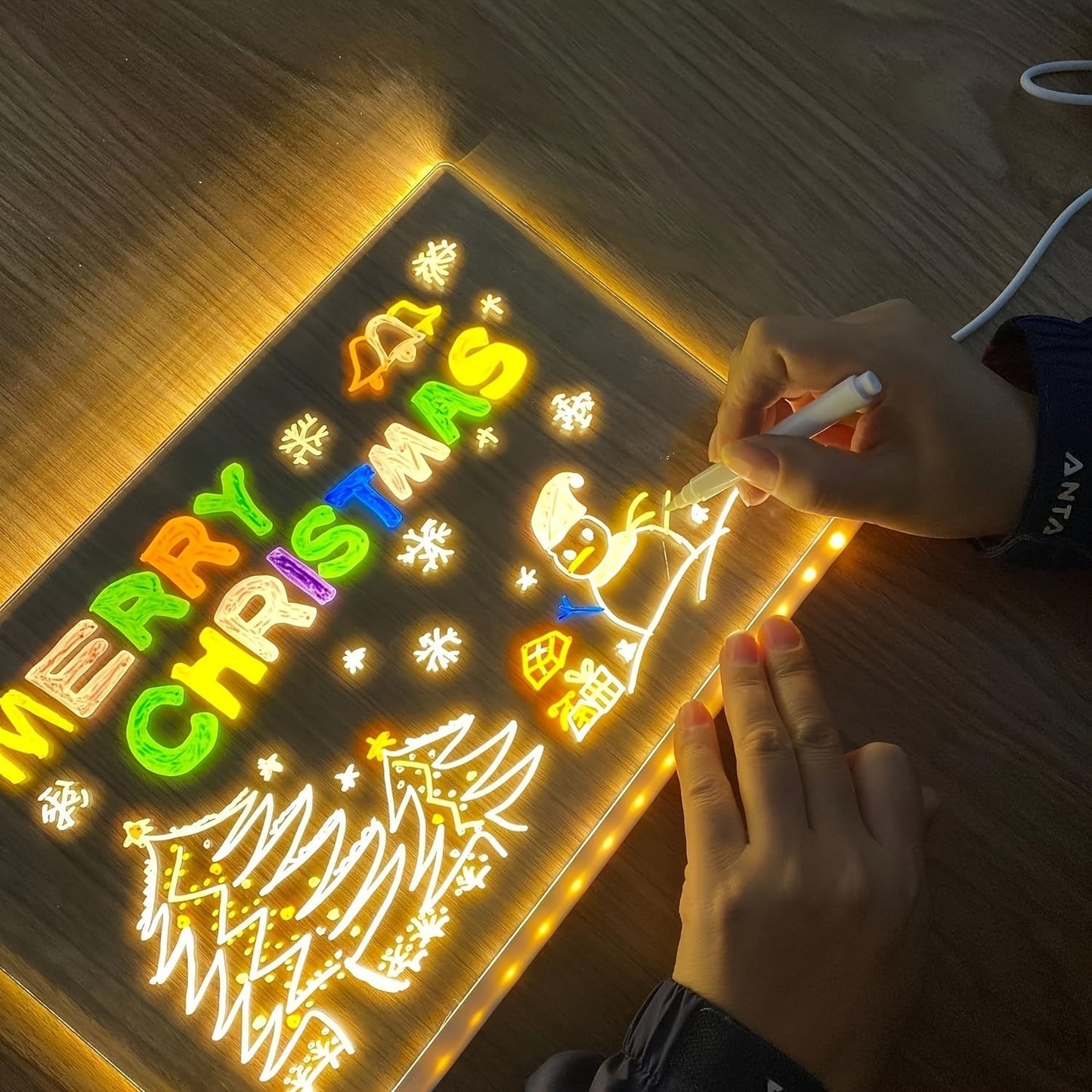 Norvo | USB LED Notatbrett med 12 Fargede Penner - Lys Meldingsbrett for Kontor & Hjem