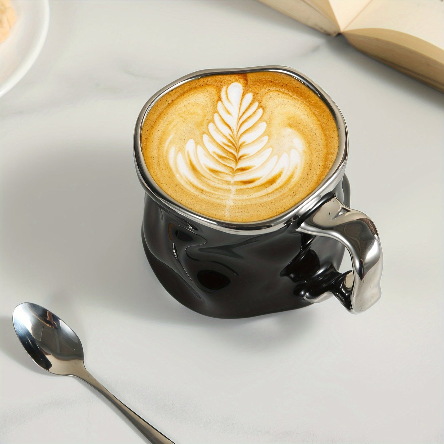 Norvo | CreArt Krus – Håndlaget keramisk kaffekrus med unikt rynket design