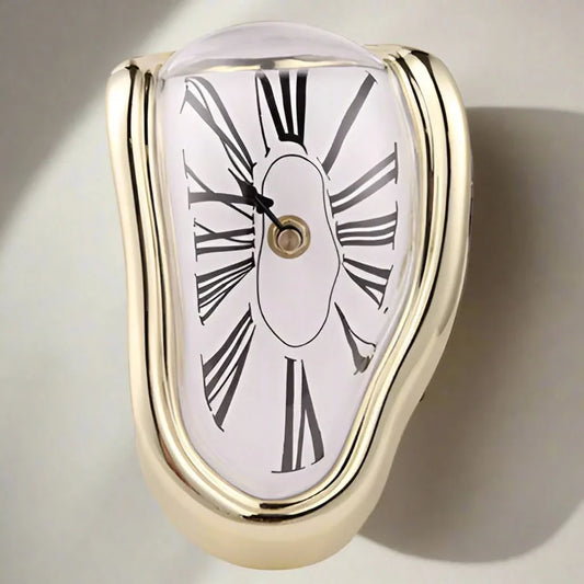 Norvo | Cali - Surrealistisk dryppende veggklokke