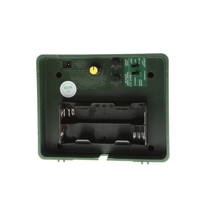 Norvo | Ultralyd fugleskremsel – Soldrevet utendørsenhet for hakkespetter