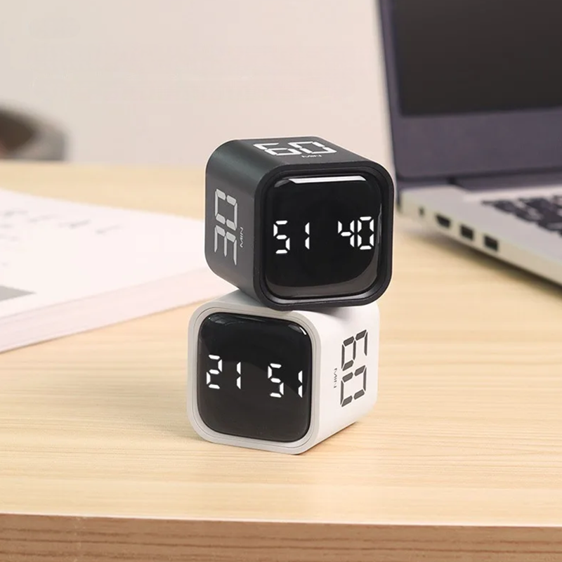 Norvo | Smart Cube Timer med tyngdekraftsensor og LED-skjerm