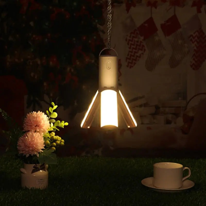 Norvo | All-in-One Campinglampe | Oppladbart Utendørslys med Justerbar Lysstyrke og Lang Batterilevetid