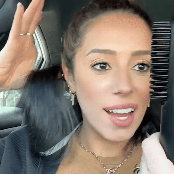 Norvo | Bærbar Hårstylingbørste | Glatt og Sunt Hår Når Som Helst, Hvor Som Helst