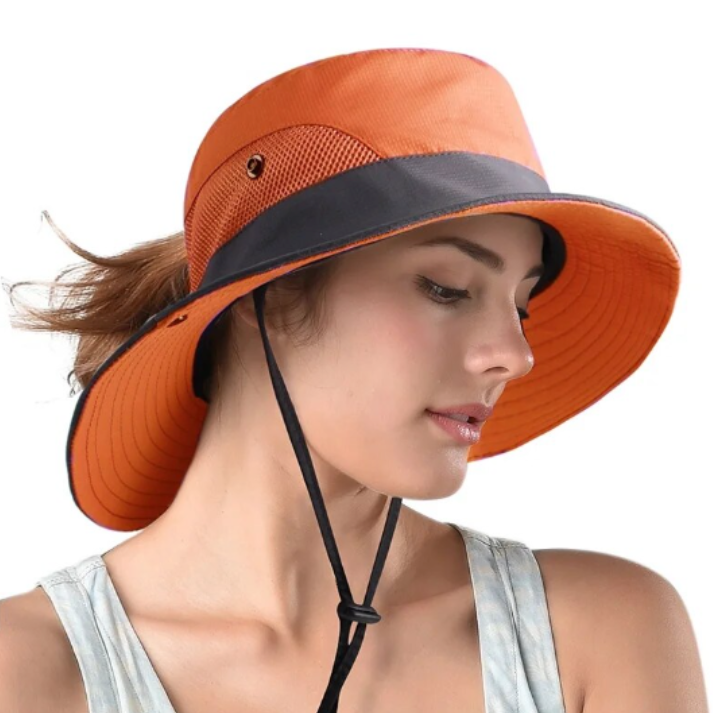 SunShield Hatt – Stilfull solbeskyttelse for utendørs Norvo