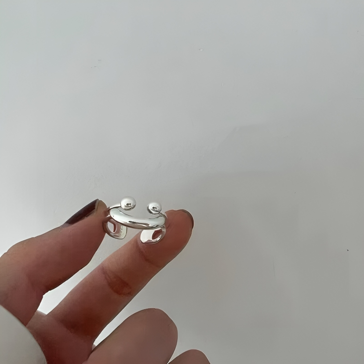 Norvo | SmiliRing: Et Smil på Fingertuppene