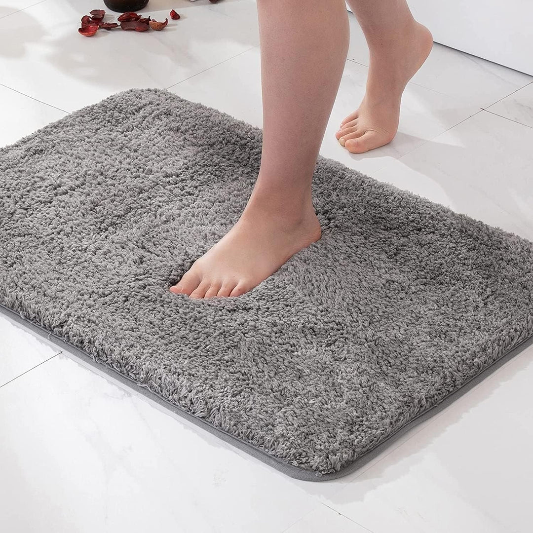 Norvo | Antiskli Bade Mat Hurtigtørkende Mikrofiber 50 x 80 cm Luksus Komfort Sikkerhet
