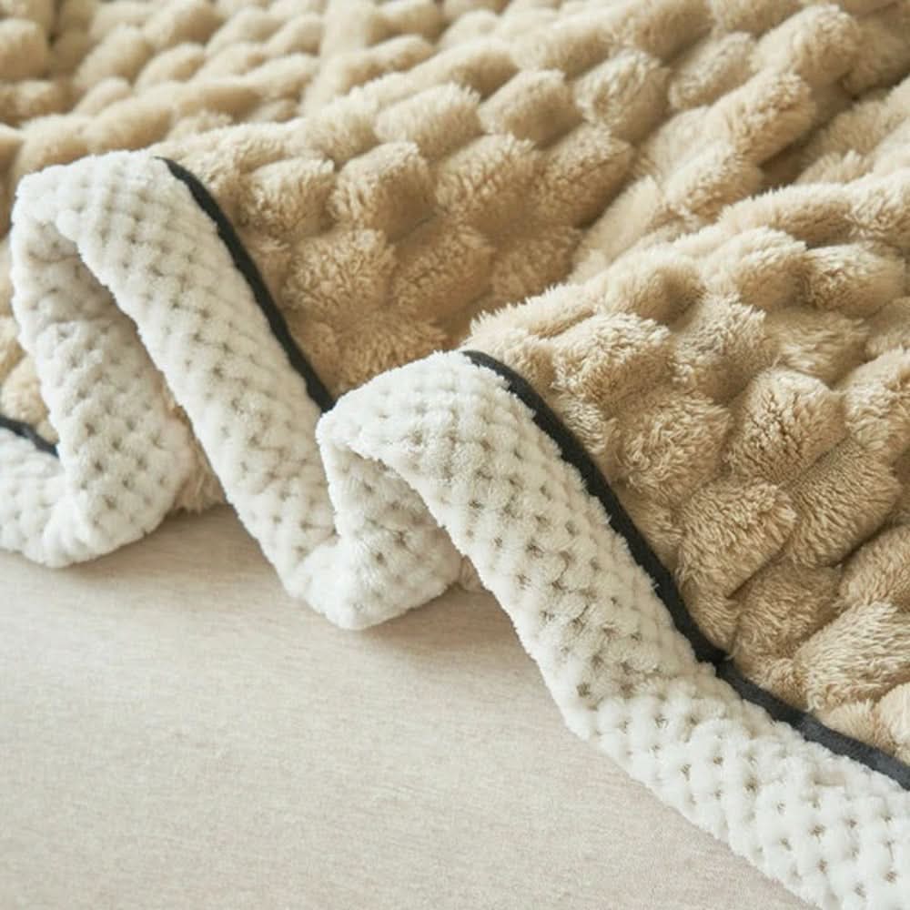 Norvo | DELLA - Cozy Cloud Blanket