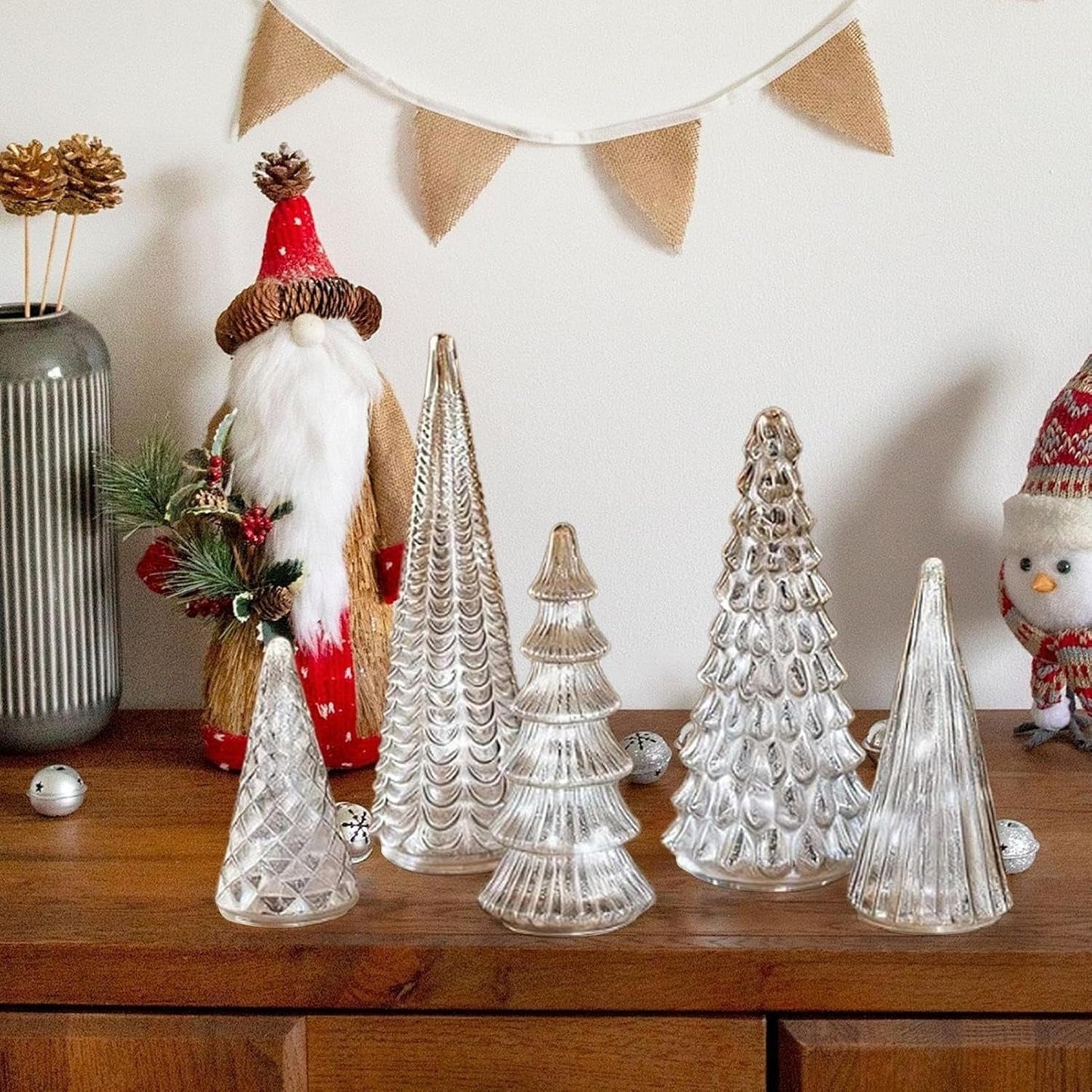 Norvo | GlansPine LED Furu Sett – 5-delt Sølv Juledekorasjon med Varmt Lys