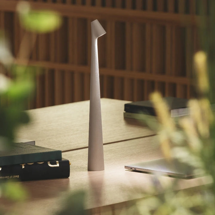 Norvo | Skulpturerende bordlampe