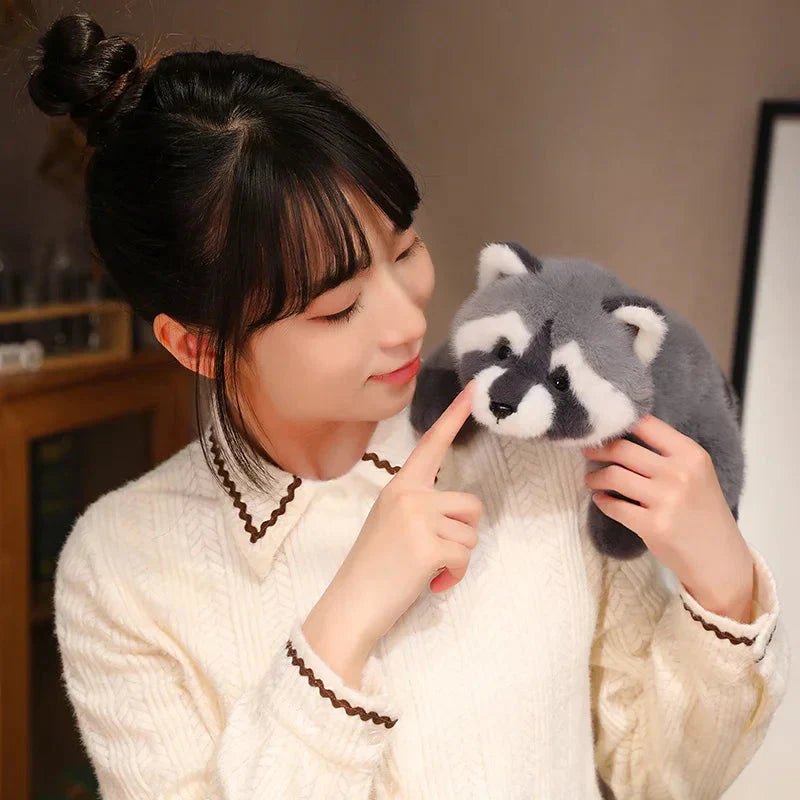 Norvo | Boomer den fluffy vaskebjørn kosedyr