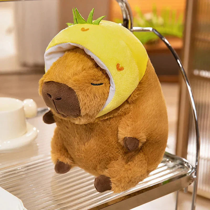 Norvo | Chunky Kawaii Capybara Plush med Hatt