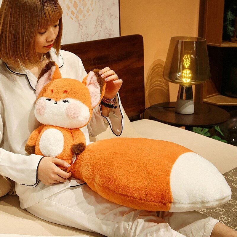 Norvo | Fluffy Huge Tail Kawaii Rev Plyschfigurer