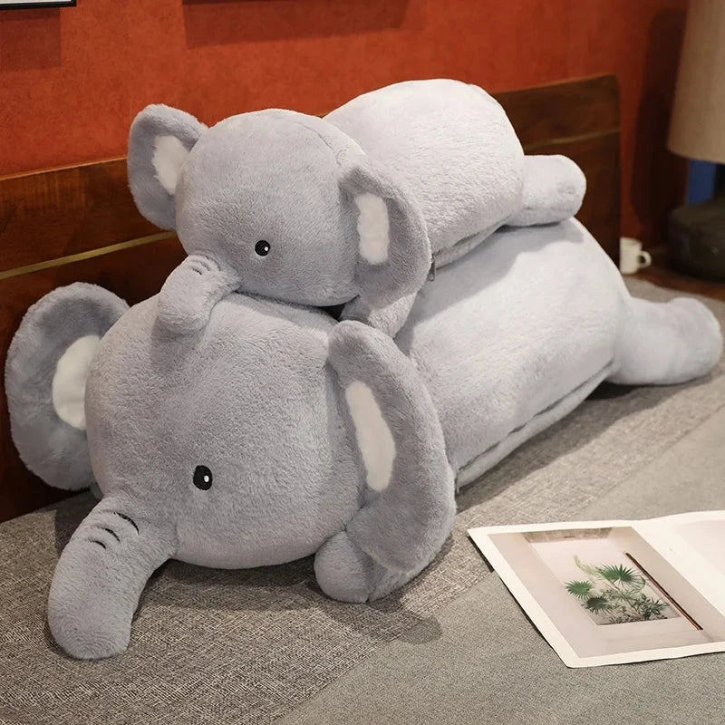 Norvo | Fluffy Laying Elephant Family