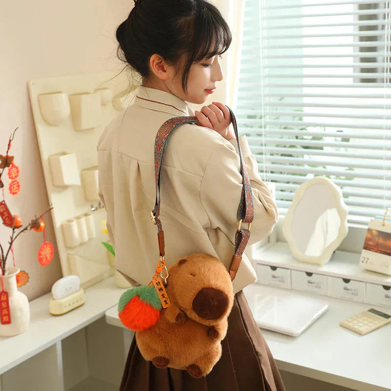 Norvo | Kawaii Fluffy Kapibara Kosedyr med Stropp