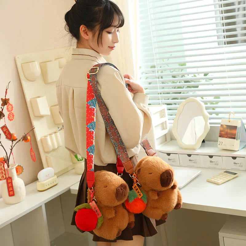 Norvo | Kawaii Fluffy Kapibara Kosedyr med Stropp