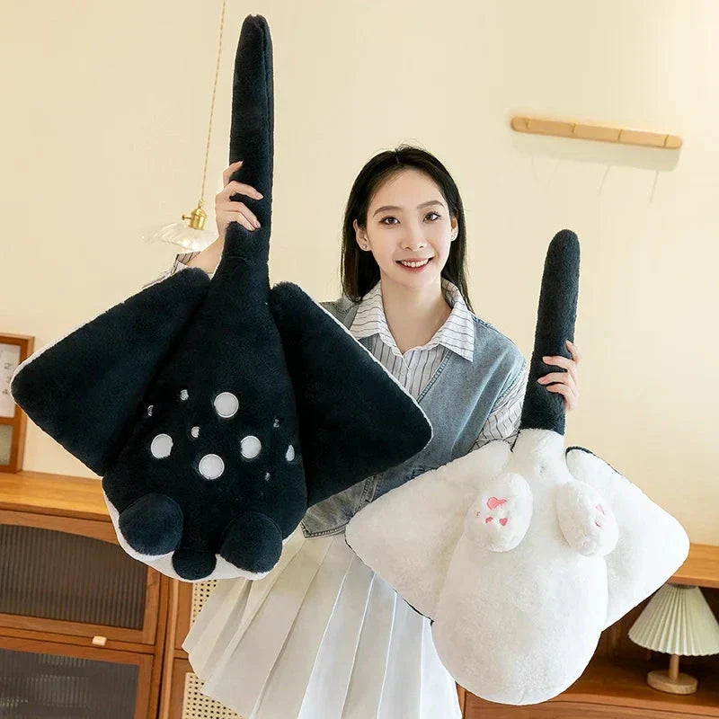 Norvo | Mellow the Kawaii Manta Ray Plushie