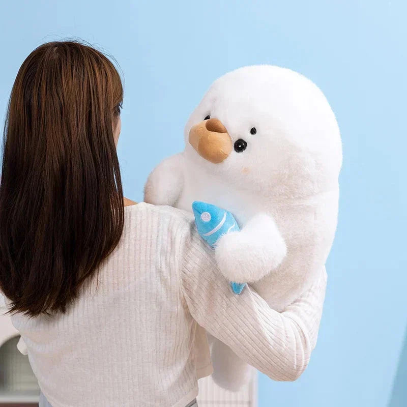 Norvo | Mochi Seal Plushie med Fisk