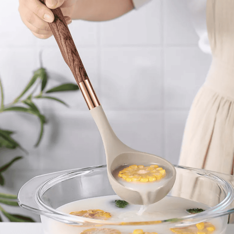 Norvo | Cook Set Eleganza – 10-delt Silikon Kjøkken Sett med Trehåndtak