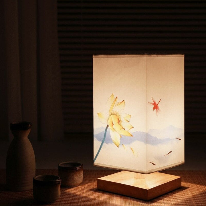 Norvo | Kyomi Japansk-skandinavisk Bordlampe – Minimalistisk Treakcentlys