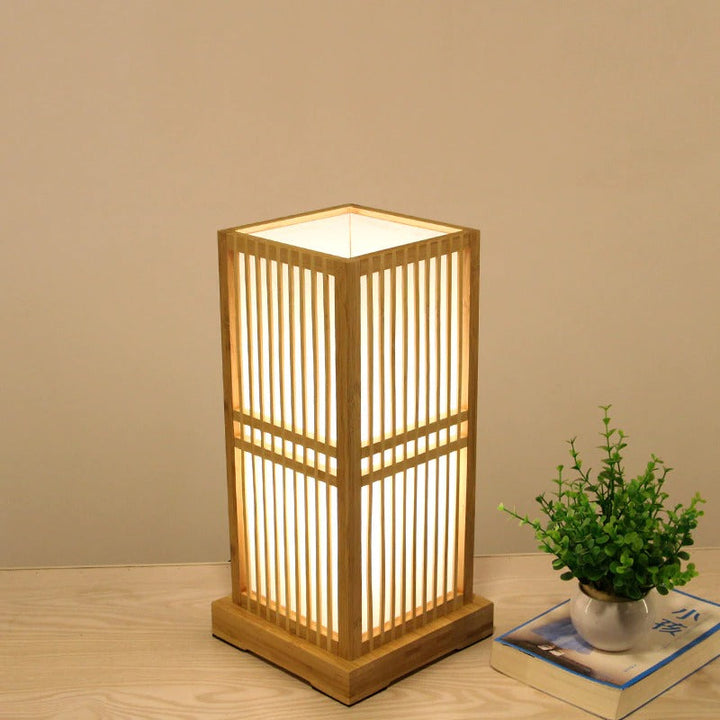 Tatami Japansk Nattbordlampe med Tre Bamboo Skjerm | Norvo