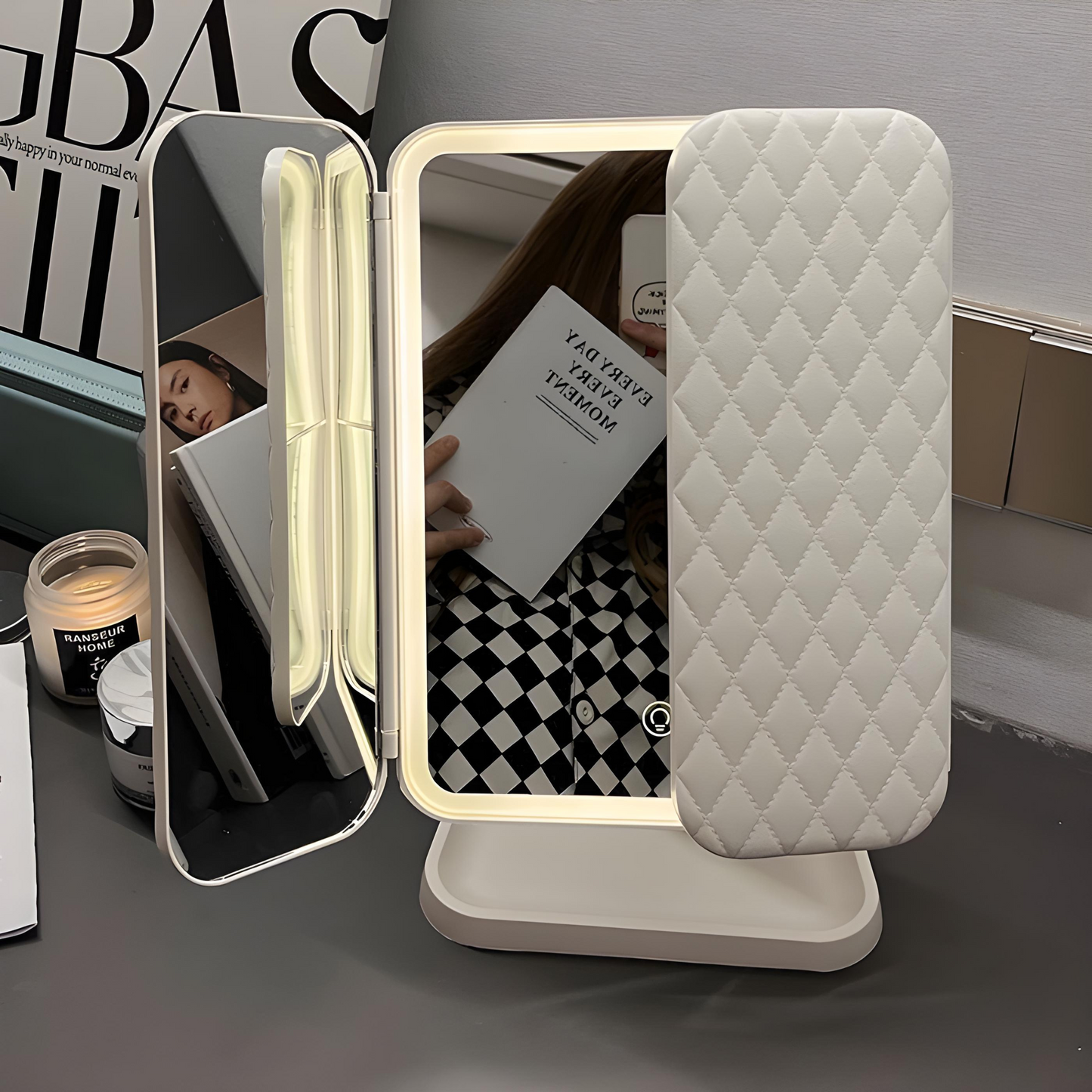 Norvo | LED Sminkespeil med 3 Lysmoduser og Forstørrelse